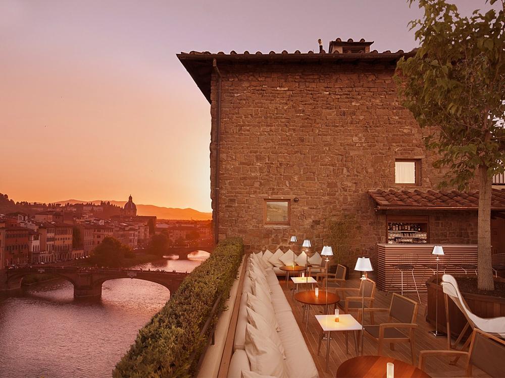 Continentale Hotel, Italy